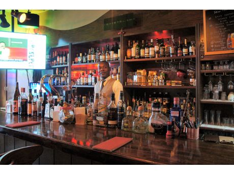 Bristol23 Sports Music Bar バー まいぷれ 市川市 Bristol23 Sports Music Bar バー まいぷれ 市川市